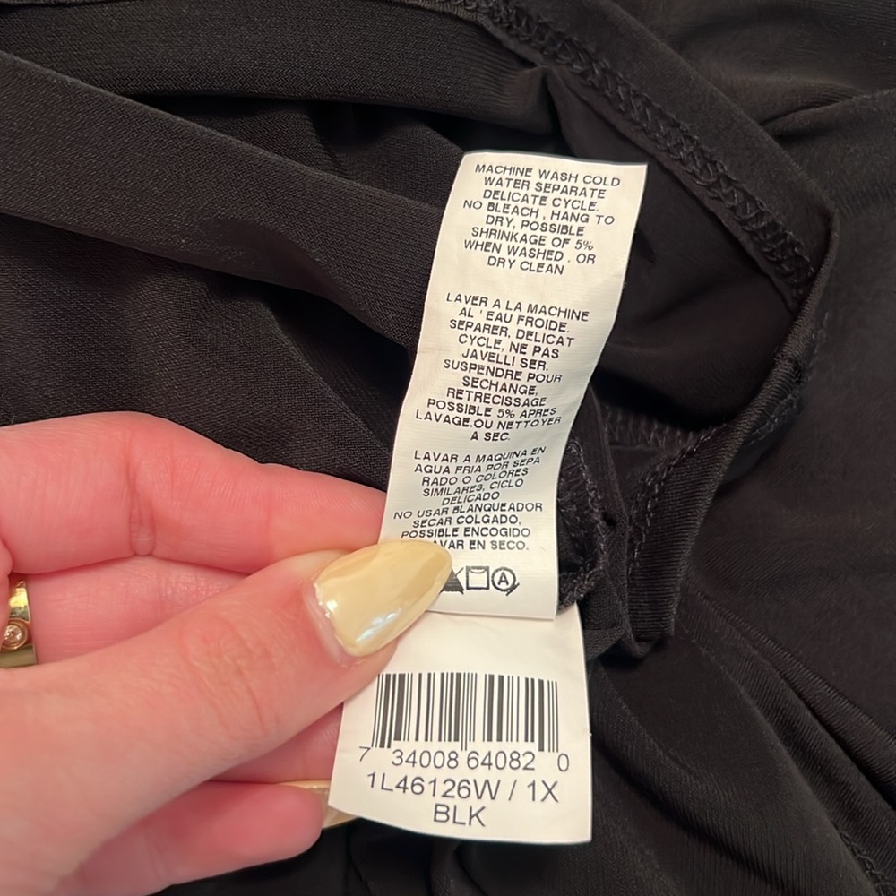 Karen Kane Black Flutter Sleeve Top 1X - Picture 8 of 8
